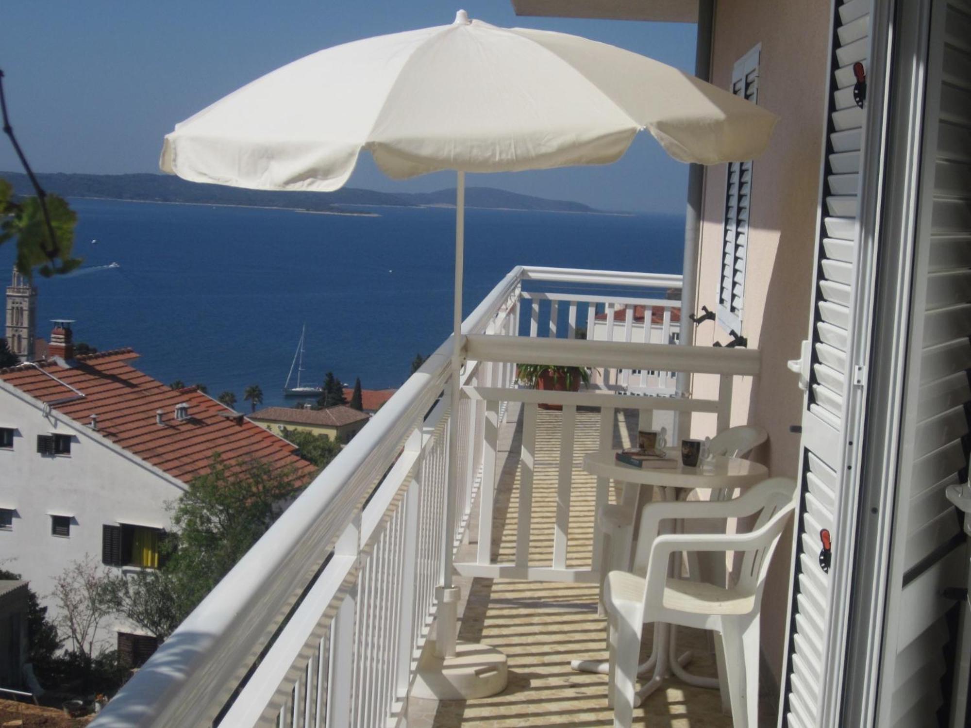 Apartments Kresic Hvar Town Bilik gambar