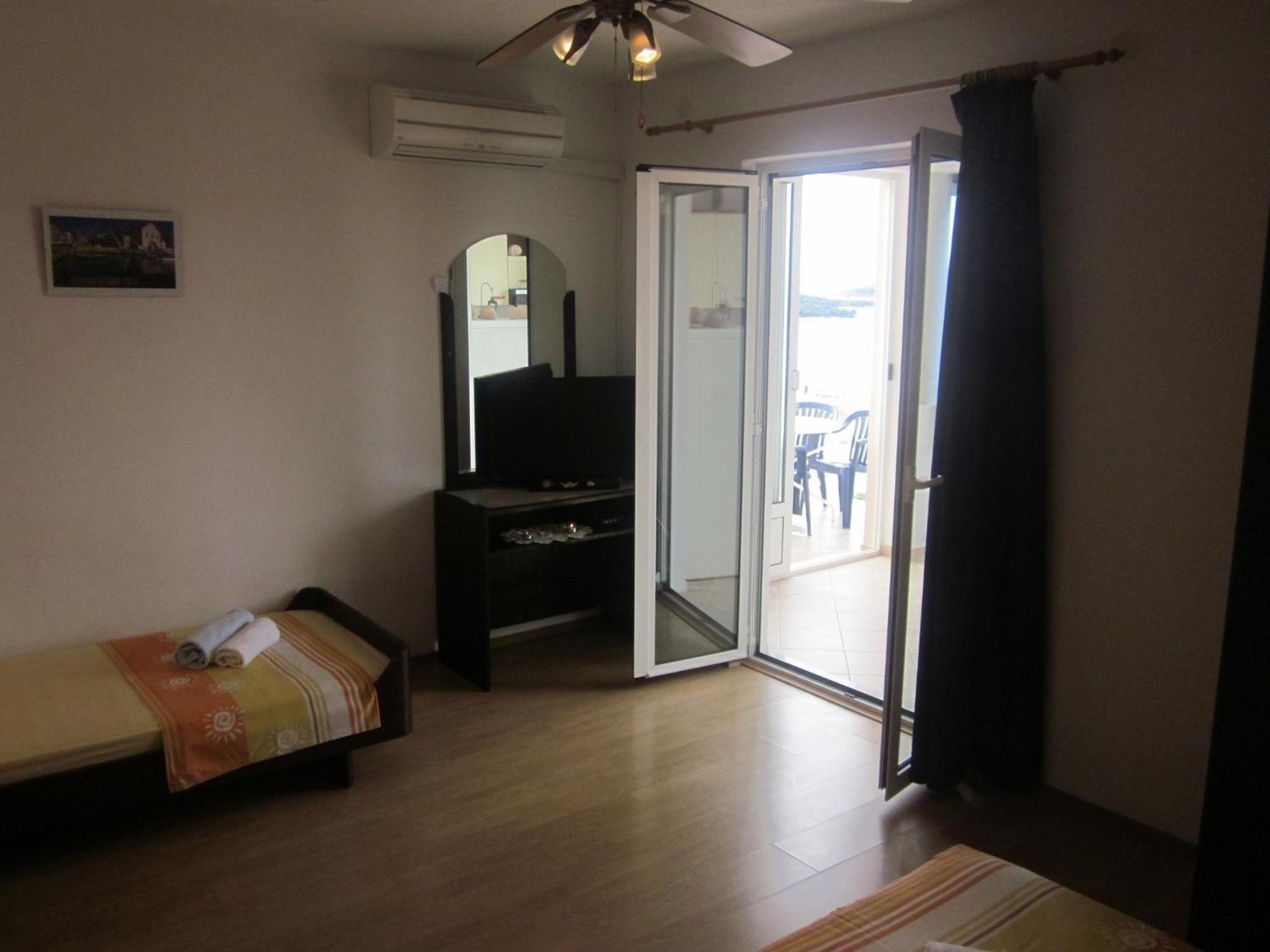 Apartments Kresic Hvar Town Bilik gambar